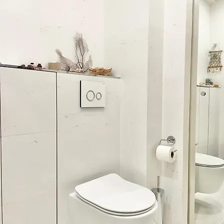 Palm Apartment *